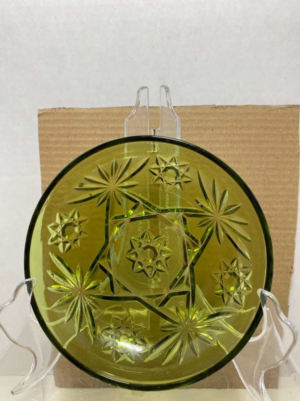 Vintage early American press, cut glass avocado green 5.5 inch bowl